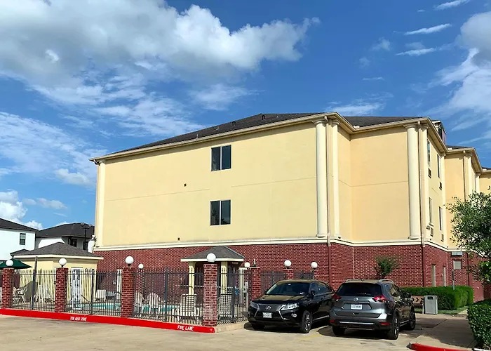 In Luxury hotels Comfort Suites Texas Ave